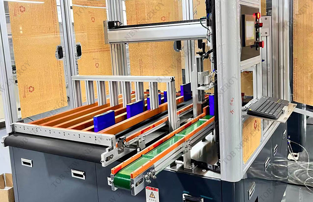 方形电池扫码检测8档分选机